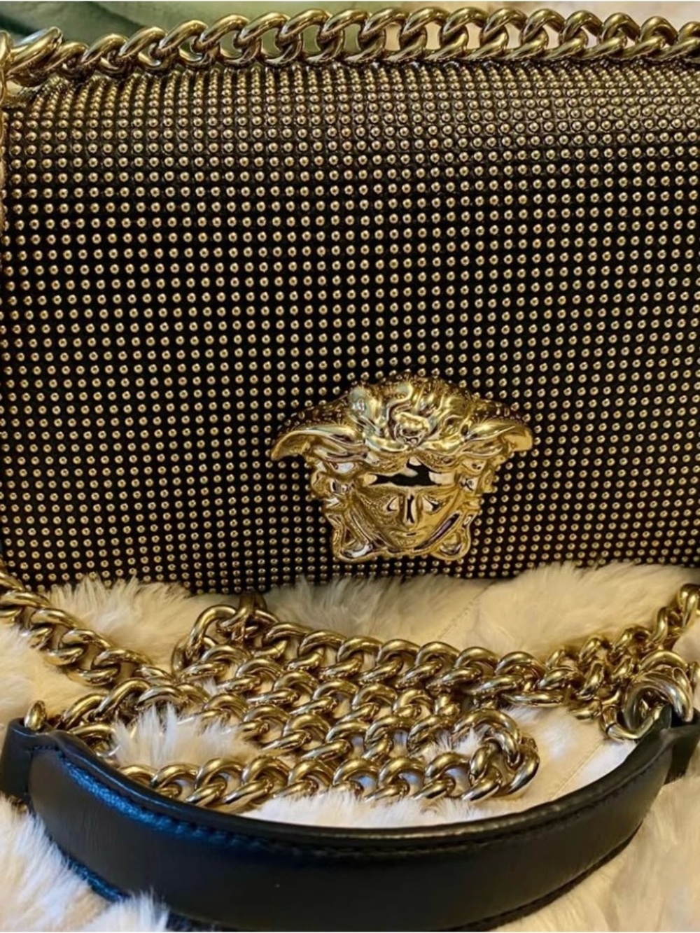 Authentic Versace Palazzo Sultan Medusa Gold Chain Studded Bag - Picture 2 of 10